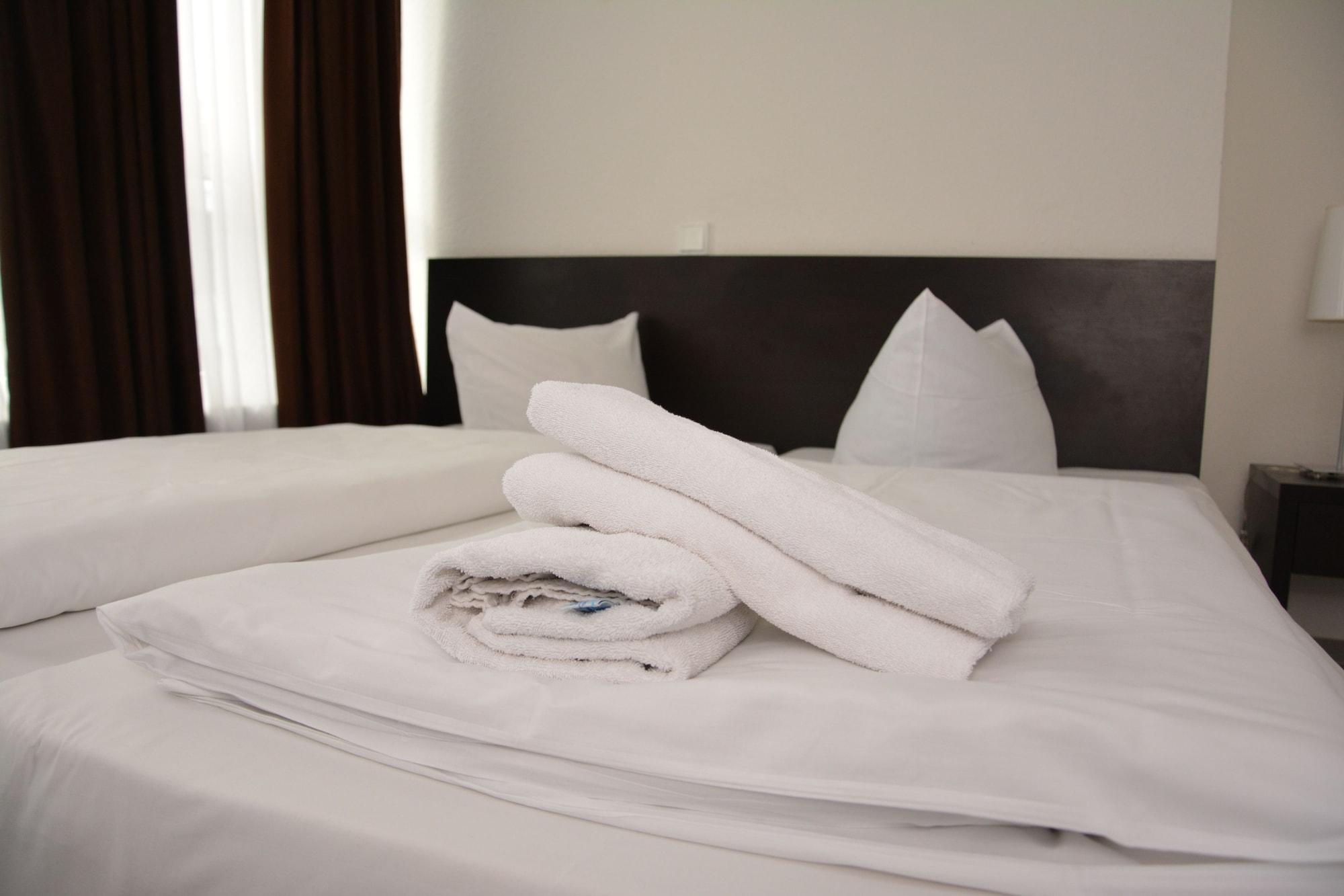 MOSEL HOTEL FRANKFURT AM MAIN